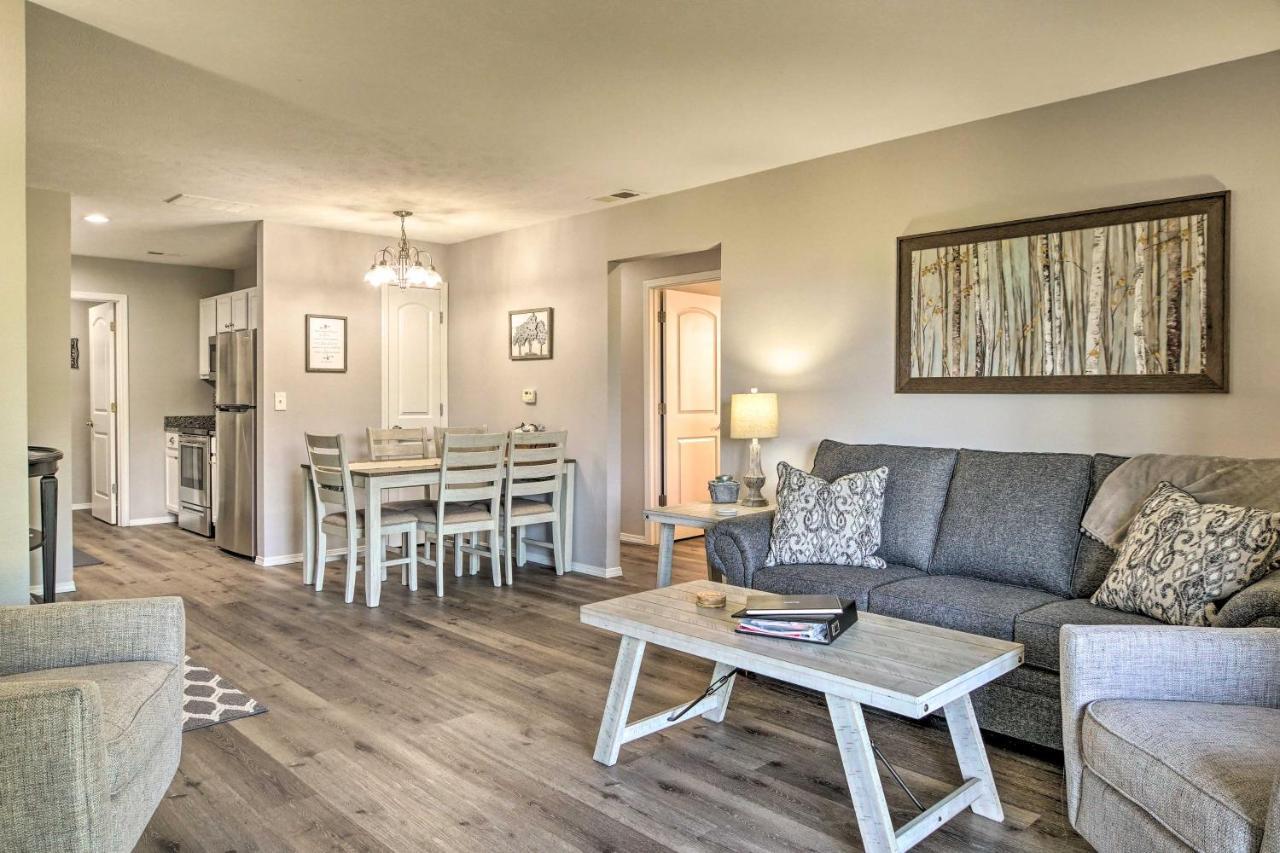 Cozy Condo With Pool Access, 5 Mi To Table Rock Lake Branson Bagian luar foto